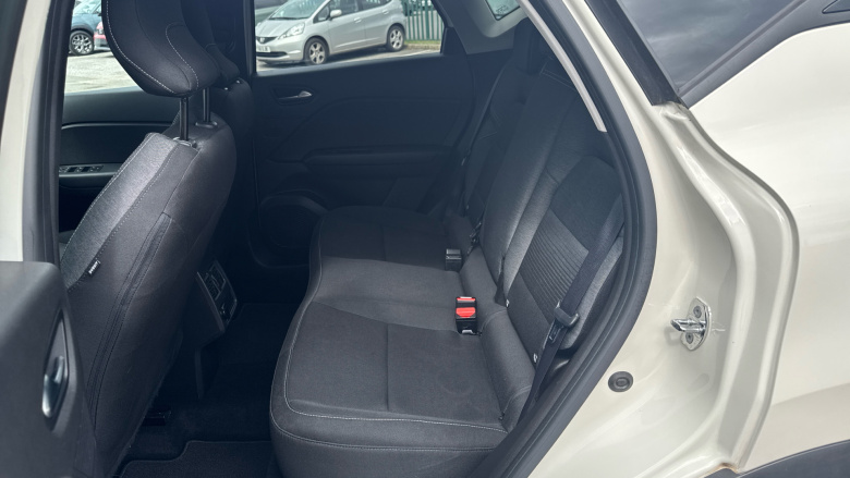 Renault Captur 1.0 TCE 100 Iconic 5dr Petrol Hatchback